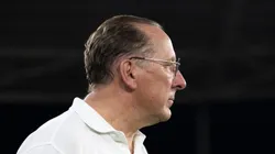 - John Textor dono da saf do Botafogo durante partida contra o Cruzeiro