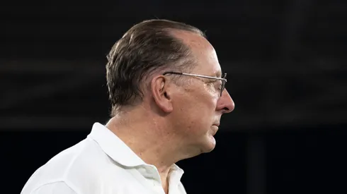 – John Textor dono da saf do Botafogo durante partida contra o Cruzeiro