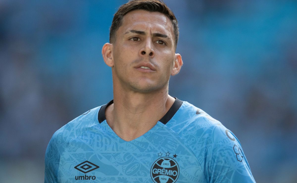 Pavón vendido pelo Grêmio ao Talleres não irá acontecer e diretoria quer manter o jogador