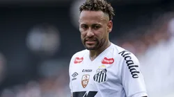 Neymar foi processado por cozinheira, que acusou craque do Santos de jornadas de até 16h em mansão