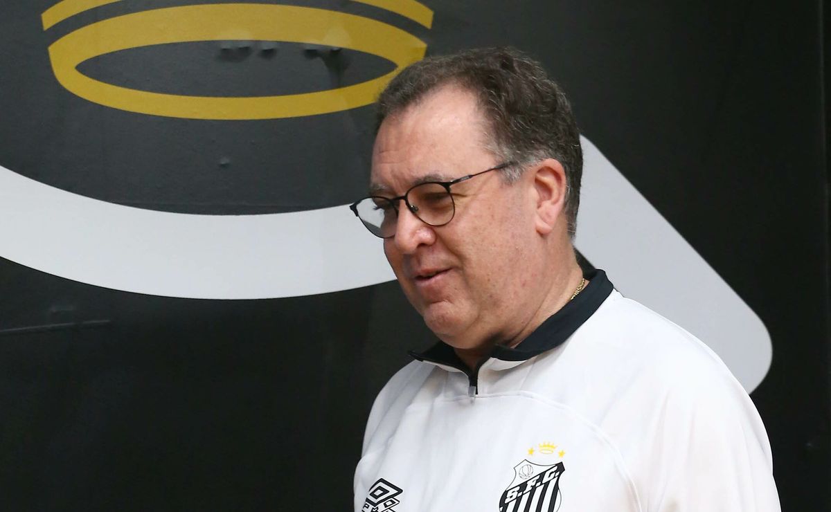 Santos recebe proposta de R$ 2 bilhões por 80% da SAF e pode fechar maior negócio da história