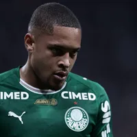 Vitor Roque treina com elenco e deve jogar a final