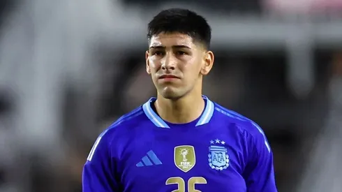 Imprensa argentina destaca interesse do Flamengo no zagueiro Lautaro Rivero. Foto: Megan Briggs/Getty Images
