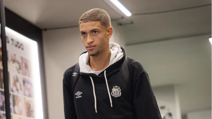 Vini Lira se tornou titular do Peixão ao longo do ano