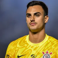 Donelli espera definição de empréstimo após saída do Corinthians
