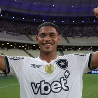 Huguinho volta de empréstimo e vira aposta no Botafogo