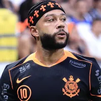 Renovação de Memphis Depay causa divisão do Corinthians