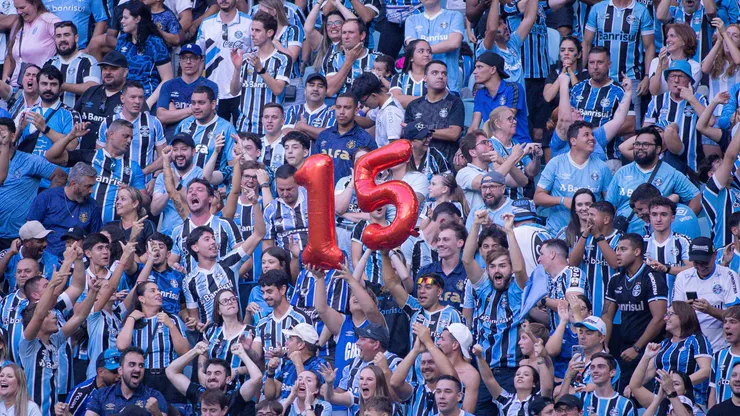 RS - PORTO ALEGRE - 01/03/2026 - GAUCHO 2026, GREMIO X INTERNACIONAL - Torcida do Gremio durante partida contra Internacional no estadio Arena do Gremio pelo campeonato Gaucho 2026.