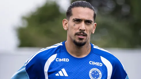 Chico da Costa em treino na Toca 2. Foto: Gustavo Aleixo/Cruzeiro 
