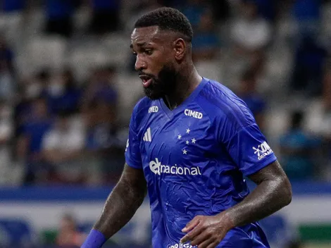 Gerson remove tatuagem antes de final do Campeonato Mineiro