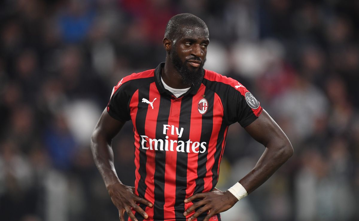 Após Lingard, Corinthians toma decisão envolvendo Bakayoko e não negocia com o volante atualmente