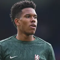 Chelsea blinda Estevão e descarta venda do atacante ex-Palmeiras