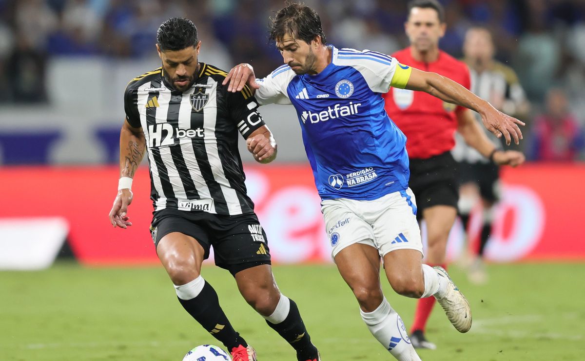 Hulk projeta Cruzeiro x Atlético-MG e ressalta confiança para mais um título: “Fazer o grande jogo”