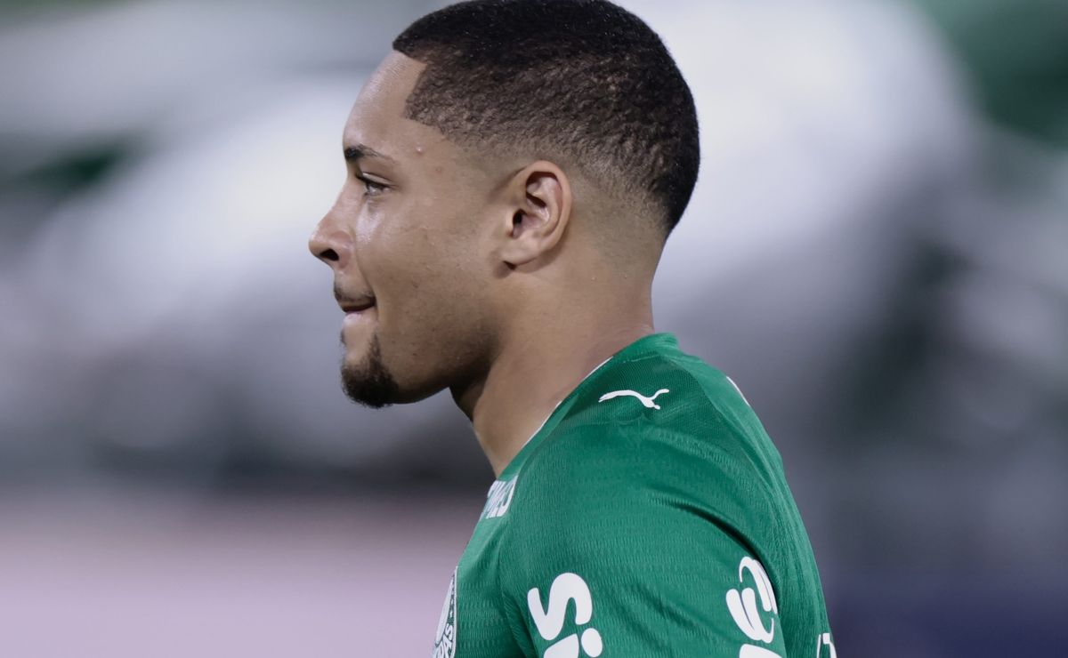 Vitor Roque decide jogar Novorizontino X Palmeiras pela final do Paulistão mesmo com dores intensas