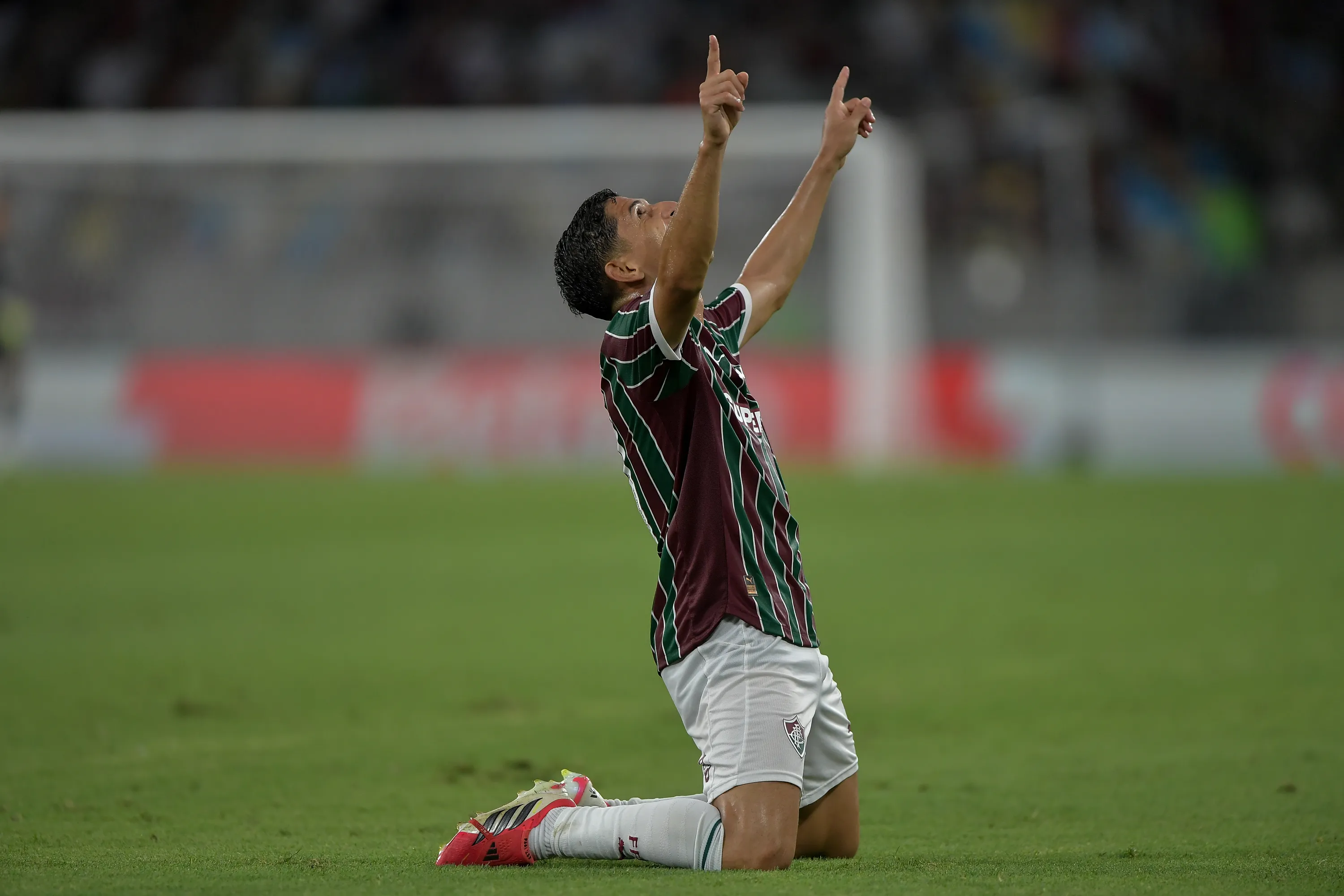 Savarino marcou seu primeiro gol pelo Fluminense na partida contra o Bangu. Foto: Thiago Ribeiro/AGIF