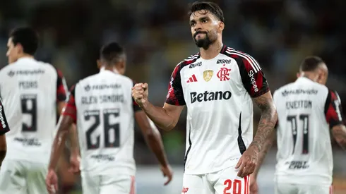 Paquetá tenta conquistar primeiro título em campo pelo Flamengo em final contra o Fluminense – Foto Jorge RodriguesAGIF