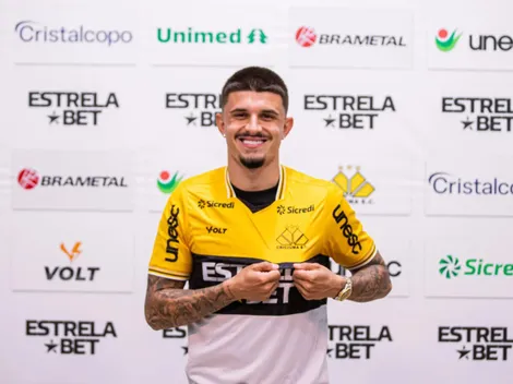 Léo Mana conquista título no Criciúma sem atuar em 2026