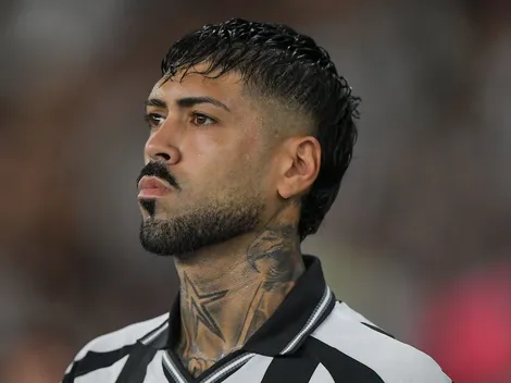 Barboza aumenta mistério ao falar sobre renovação com o Botafogo