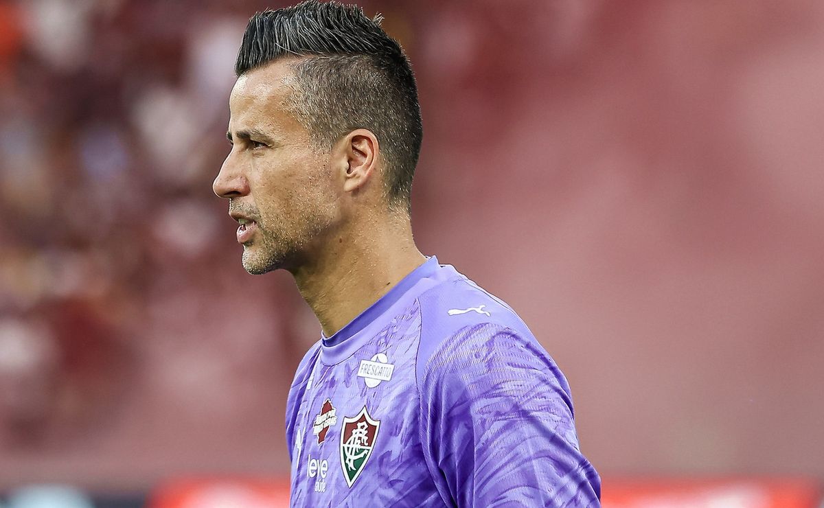 Fábio, do Fluminense, tem a convocação para a Copa do Mundo defendida pelo tetracampeão Ricardo Rocha