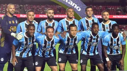 Jogadores do Gremio posam para foto antes na partida contra Sao Paulo no estadio Morumbi pelo campeonato Brasileiro A 2026. Foto: Jota Erre/AGIF