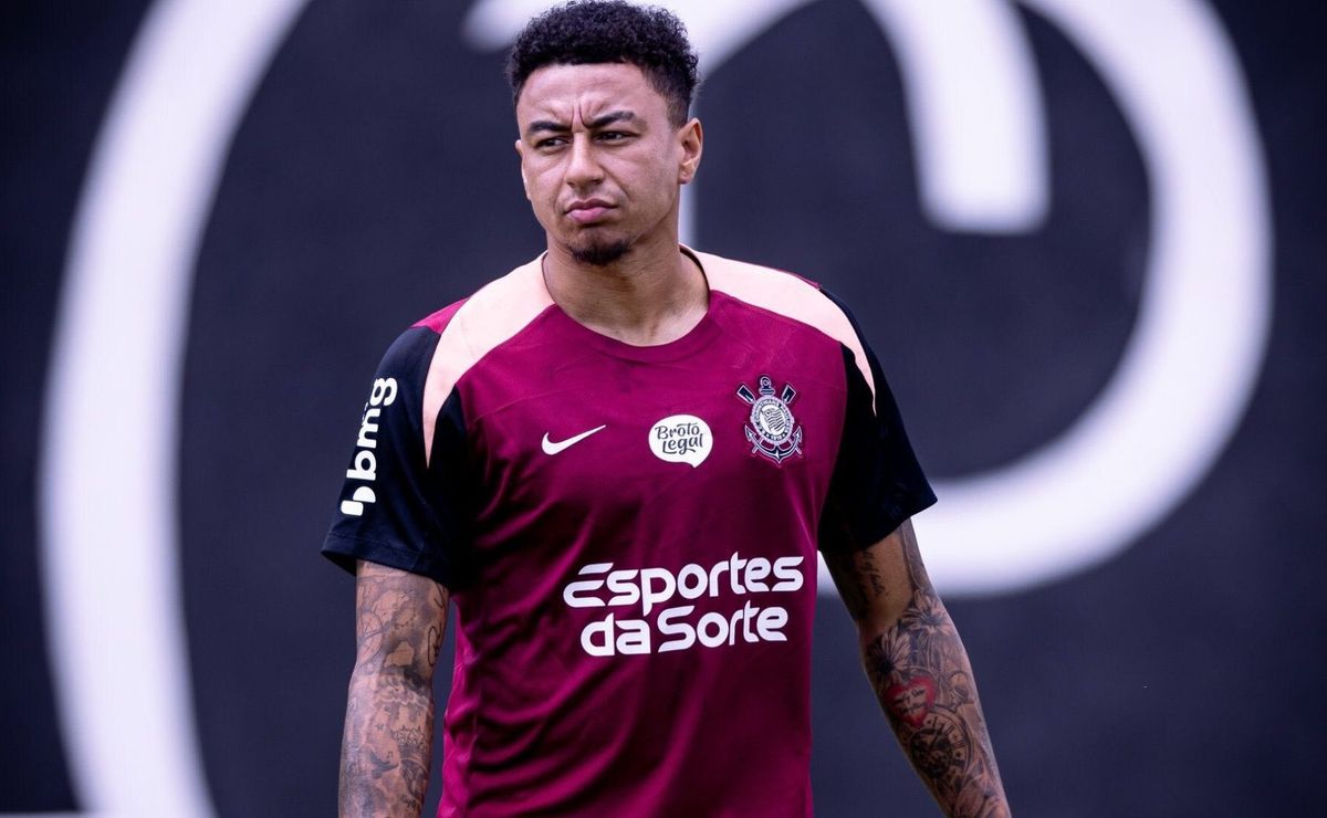 Técnico da Premier League revela que tentou contratar Lingard antes do Corinthians: “Realmente muito bom”