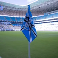 Gre-Nal: Ônibus com torcedores do Grêmio sofre ataque antes da final diante do Internacional, no Gaúcho 2026