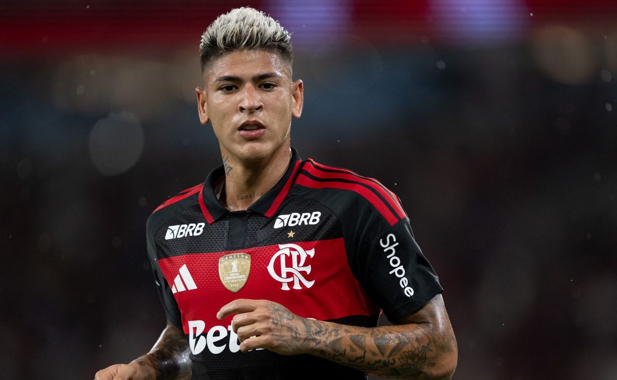 Carrascal se destaca em Flamengo x Cruzeiro, marca golaço e sai como herói no Maracanã