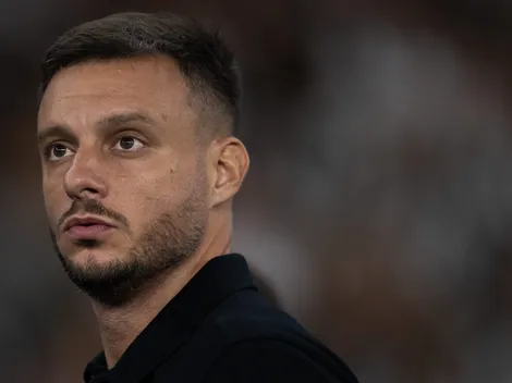 Com Anselmi atento, Botafogo monitora Caio Roque da Portuguesa-SP