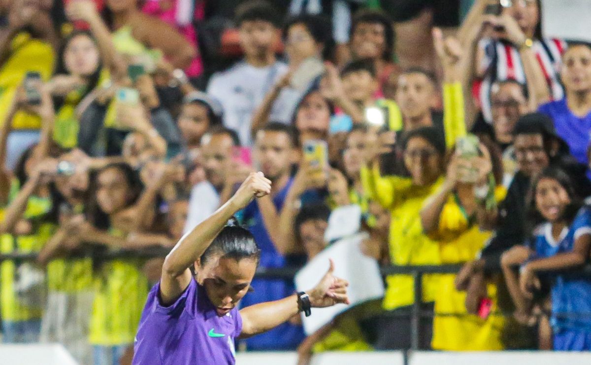 Futebol feminino cresce no mundo e amplia audiência em diferentes plataformas