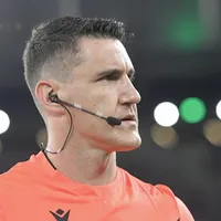 Rafael Klein causa polêmica no Gre-Nal após anular pênalti para o Inter