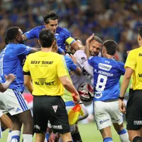 Com briga generalizada, Cruzeiro é campeão em cima do Atlético-MG