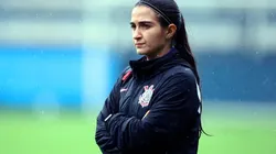 Julia Passero no comando da equipe Sub-20. Foto: Edu Guedes/Staff Images/CBF