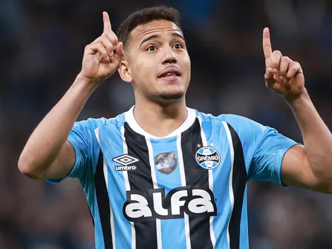 Gustavo Martins é o herói do título do Grêmio