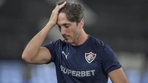 Vacilo de Zubeldía não passou batido por Roger Flores –  Foto: Thiago Ribeiro/AGIF
