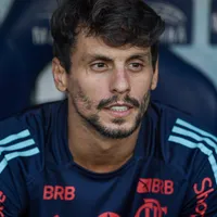 Rodrigo Caio recebe elogios após sair do Flamengo com Filipe Luís