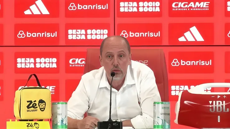 Alessandro Barcellos protestou após empate no Grenal. Reprodução/Internacional
