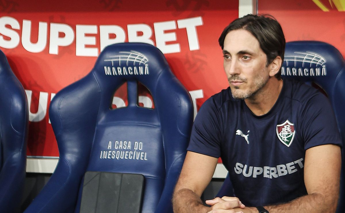 Zubeldía lamenta derrota do Fluminense para o Flamengo e justifica Canobbio não ter cobrado um dos pênaltis