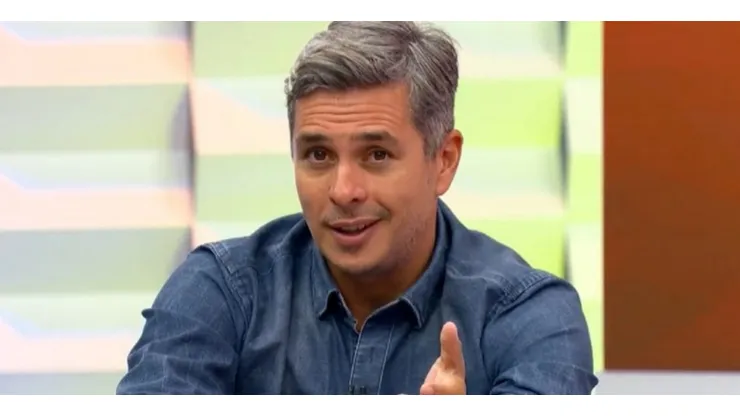 Ivan Moré não aliviou ao rival.