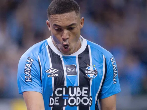 Carlos Vinícius faz provocação ao Internacional após título do Grêmio
