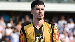 Rômulo não será reforço do Santos.