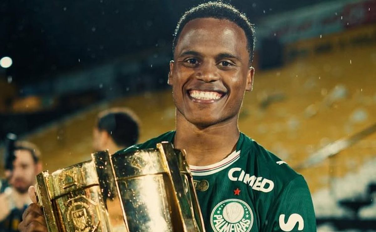 Jhon Arias manda recado ao Fluminense após primeiro título pelo Palmeiras: “Eu entendo a frustração”