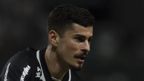 Rômulo, meia do Palmeiras, emprestado ao Novorizontino