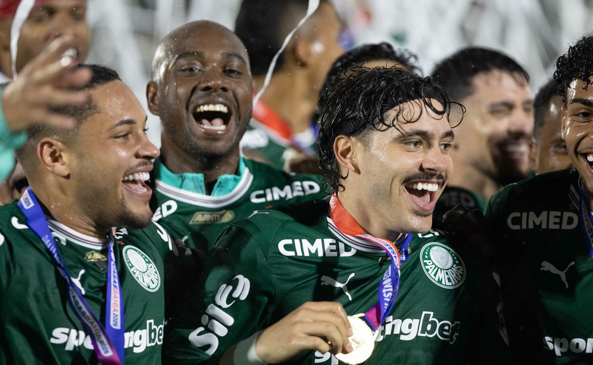 Paulistão 2026 marca o primeiro título de 22 jogadores do elenco do Palmeiras com a camisa do clube