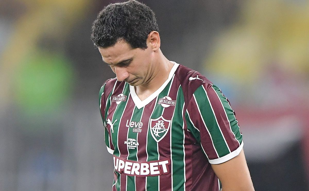 Fluminense é superado pelo Flamengo e perde título do Campeonato Carioca mesmo invicto em clássicos