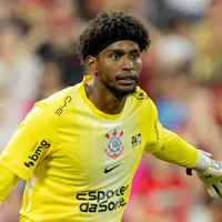 Hugo Souza será observado por Taffarel em Santos x Corinthians