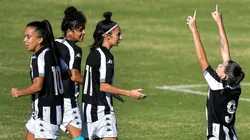 Jogadoras do Botafogo. Foto: Thiago Ribeiro/AGIF