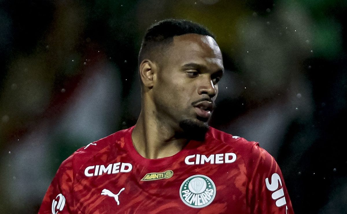 Carlos Miguel, do Palmeiras, manda recado sobre vaias da torcida do Corinthians: “tô nem aí”