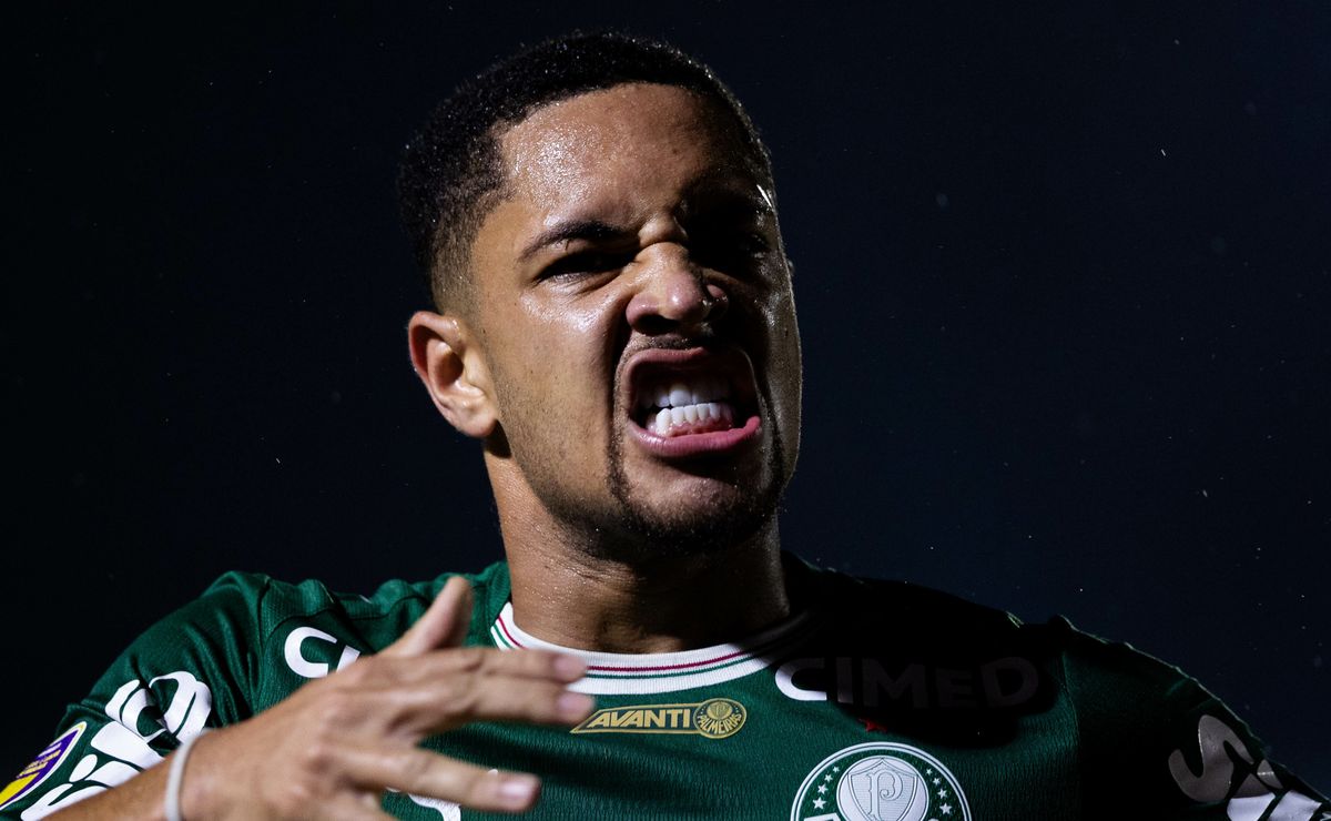 Por Vitor Roque, Chelsea deve enviar emissários ao Brasil antes da Copa do Mundo