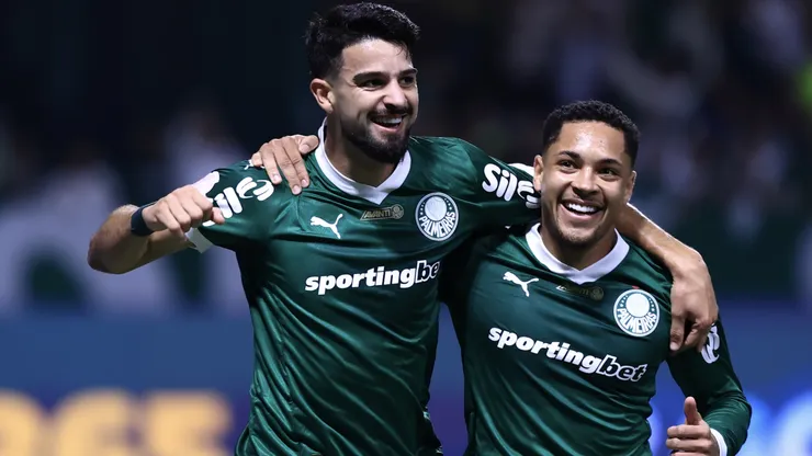 Flaco López e Vitor Roque brilharam no estadual - Foto: Marcello Zambrana/AGIF