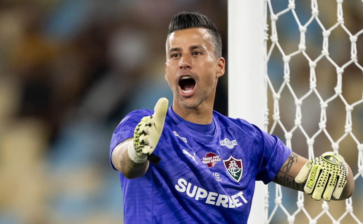 Fábio expõe problemas a serem corrigidos após derrota no Cariocão: “vai servir de aprendizado”